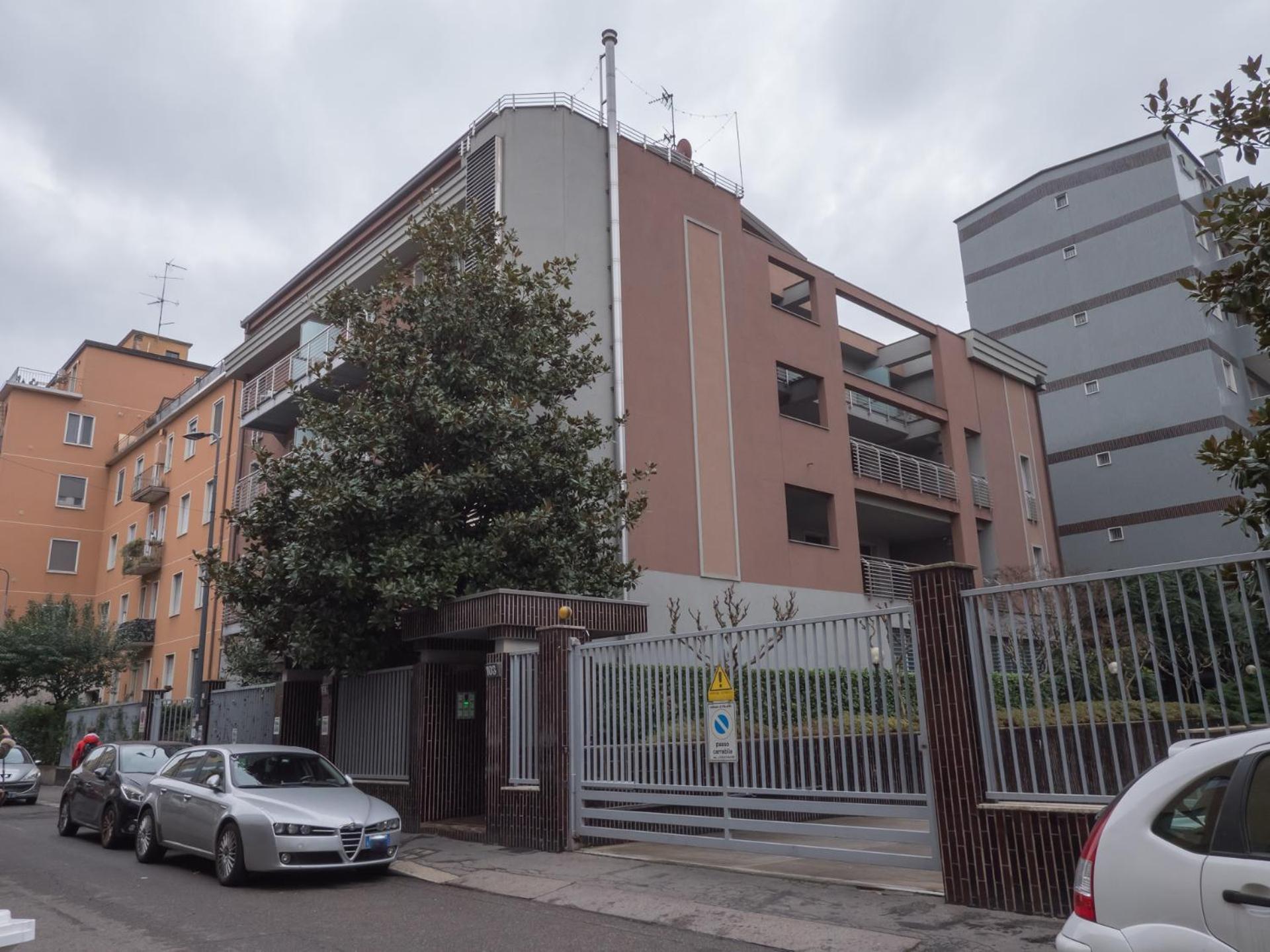 Rentopolis Apartments - Palazzo Candiani Milano Eksteriør billede