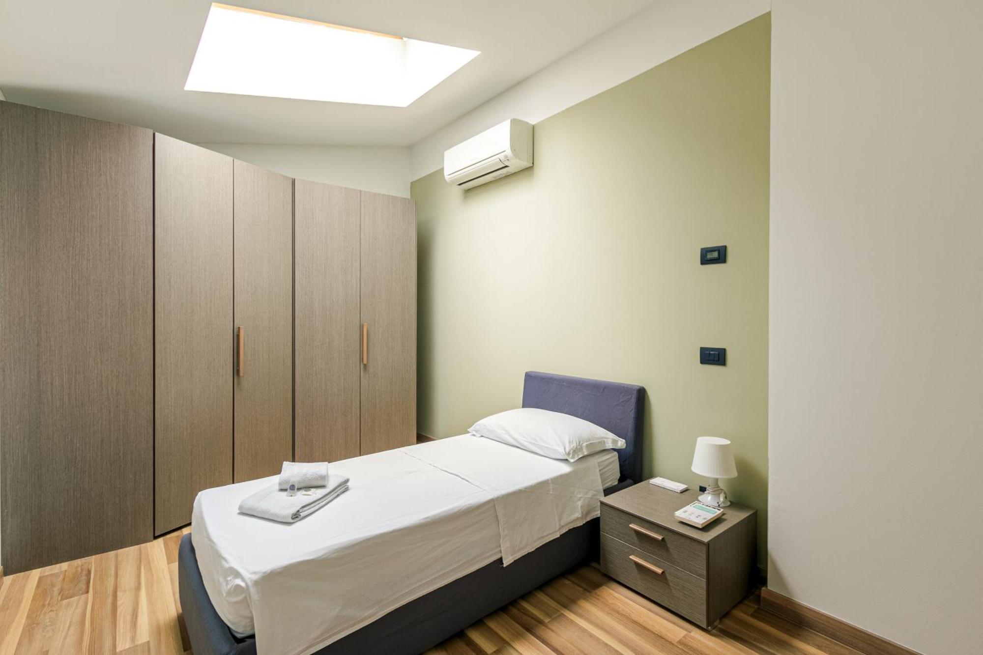 Rentopolis Apartments - Palazzo Candiani Milano Eksteriør billede