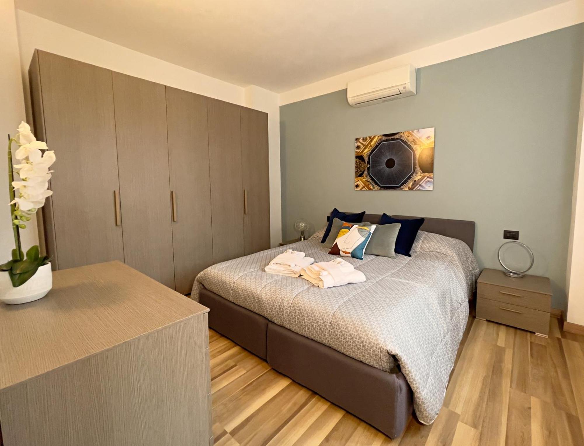 Rentopolis Apartments - Palazzo Candiani Milano Eksteriør billede